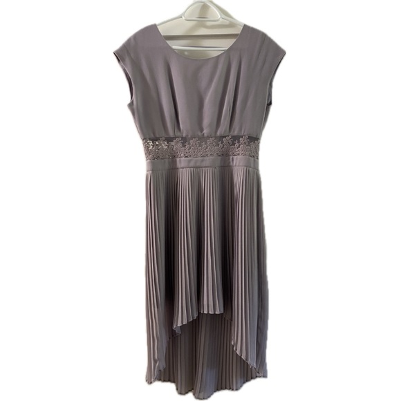 Urban Outfitters Kimchi Blue Lace Dress - Picture 4 of 8